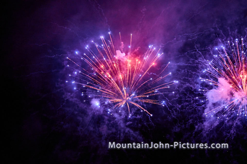 2023-08-26_22-33-10__G__2220.jpg